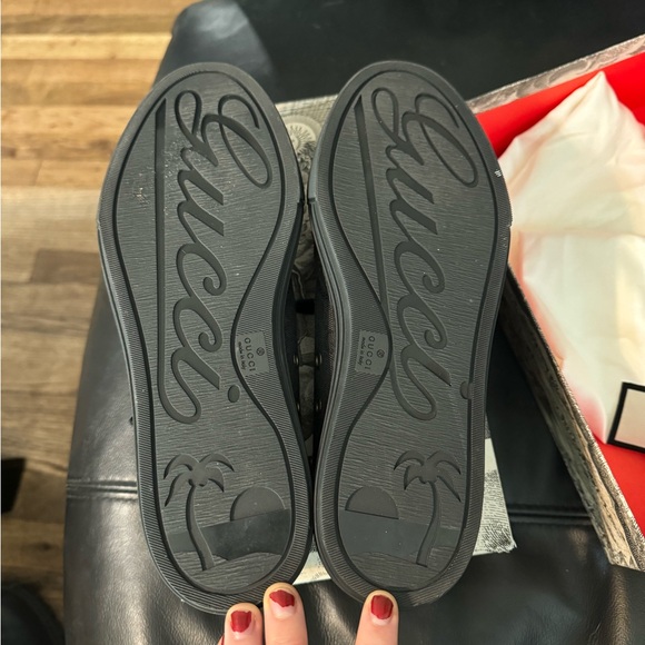 Gucci Women's GG Monogram Low-Top Sneakers EU 37, US 7 - Picture 8 of 10